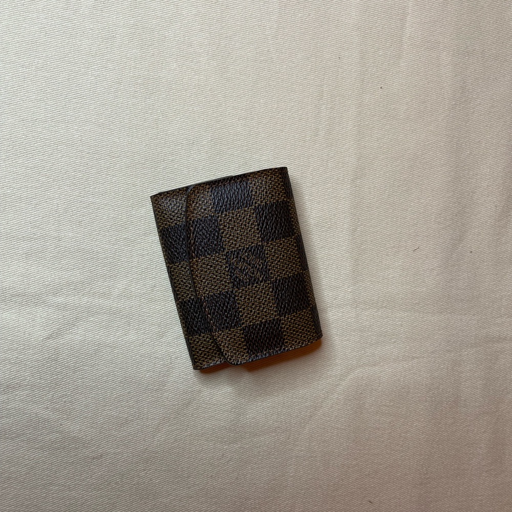 Louis Vuitton Sterling "Damier" Guilloche Enamel Cufflinks with case - Picture 5 of 12